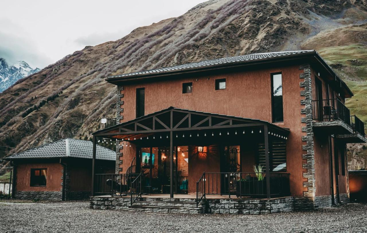 Holiday Home Kazbegi Eksteriør bilde
